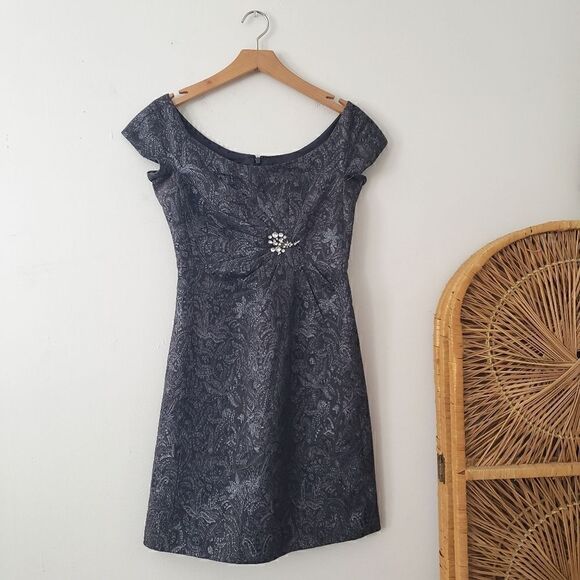 Rebecca Taylor Gray Silver Brocade Cocktail Dress Removable Pin 4 - Picture 1 of 10